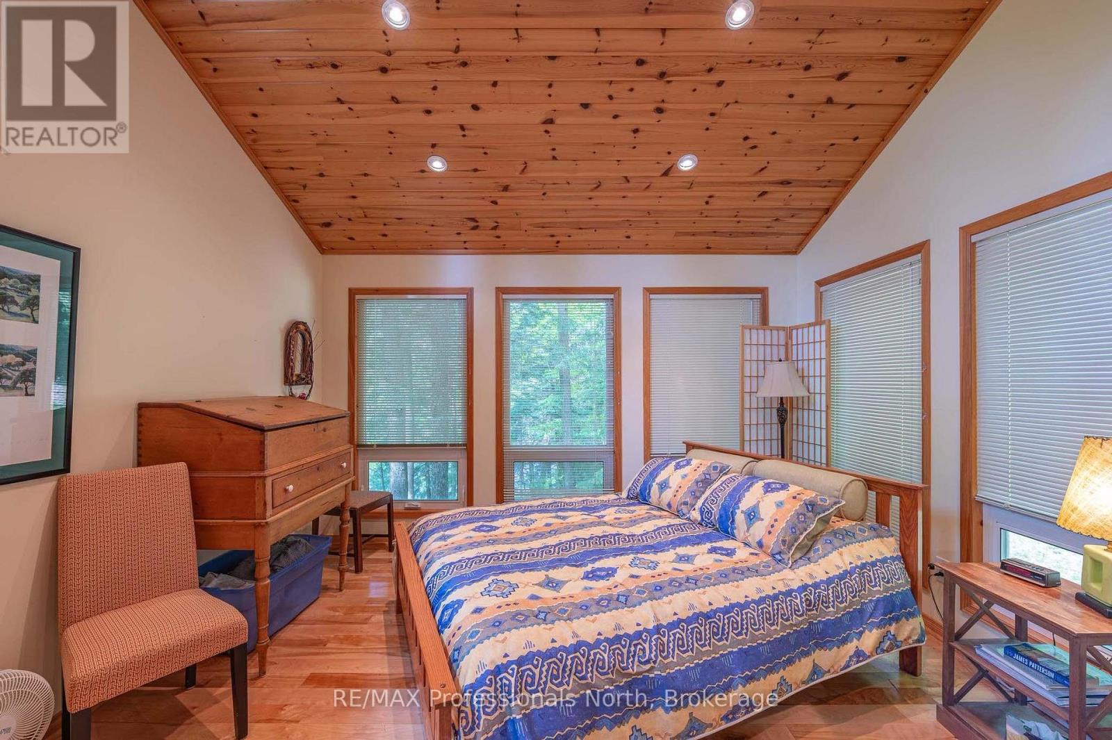 1023 Maiden Trail, Minden Hills, Ontario  K0M 2K0 - Photo 20 - X12204572
