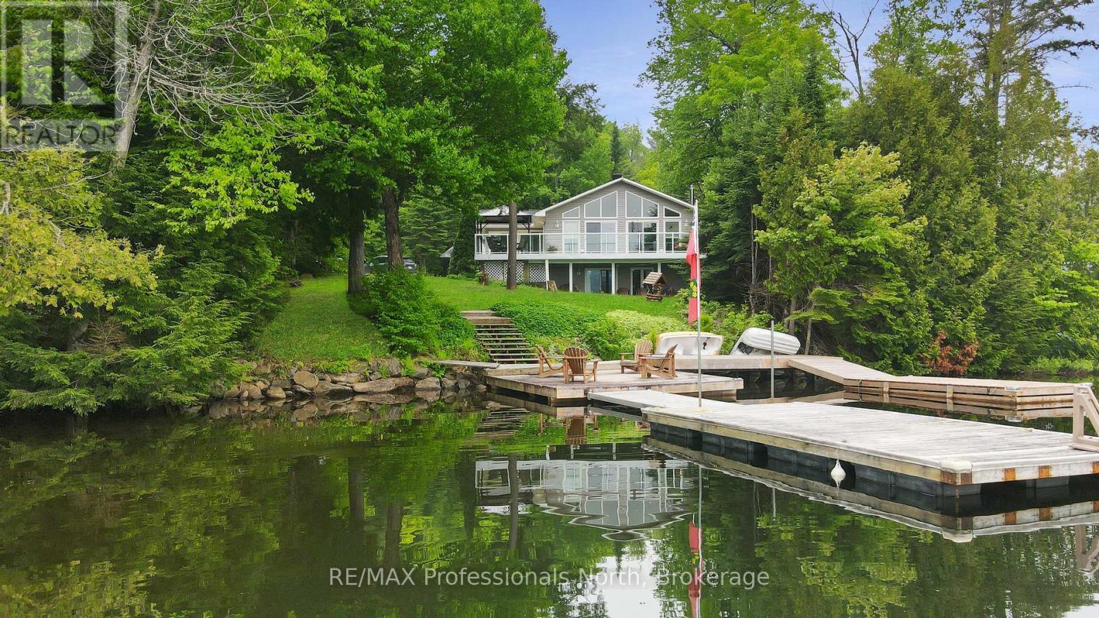 1093 COMAK CRESCENT, Algonquin Highlands, Ontario
