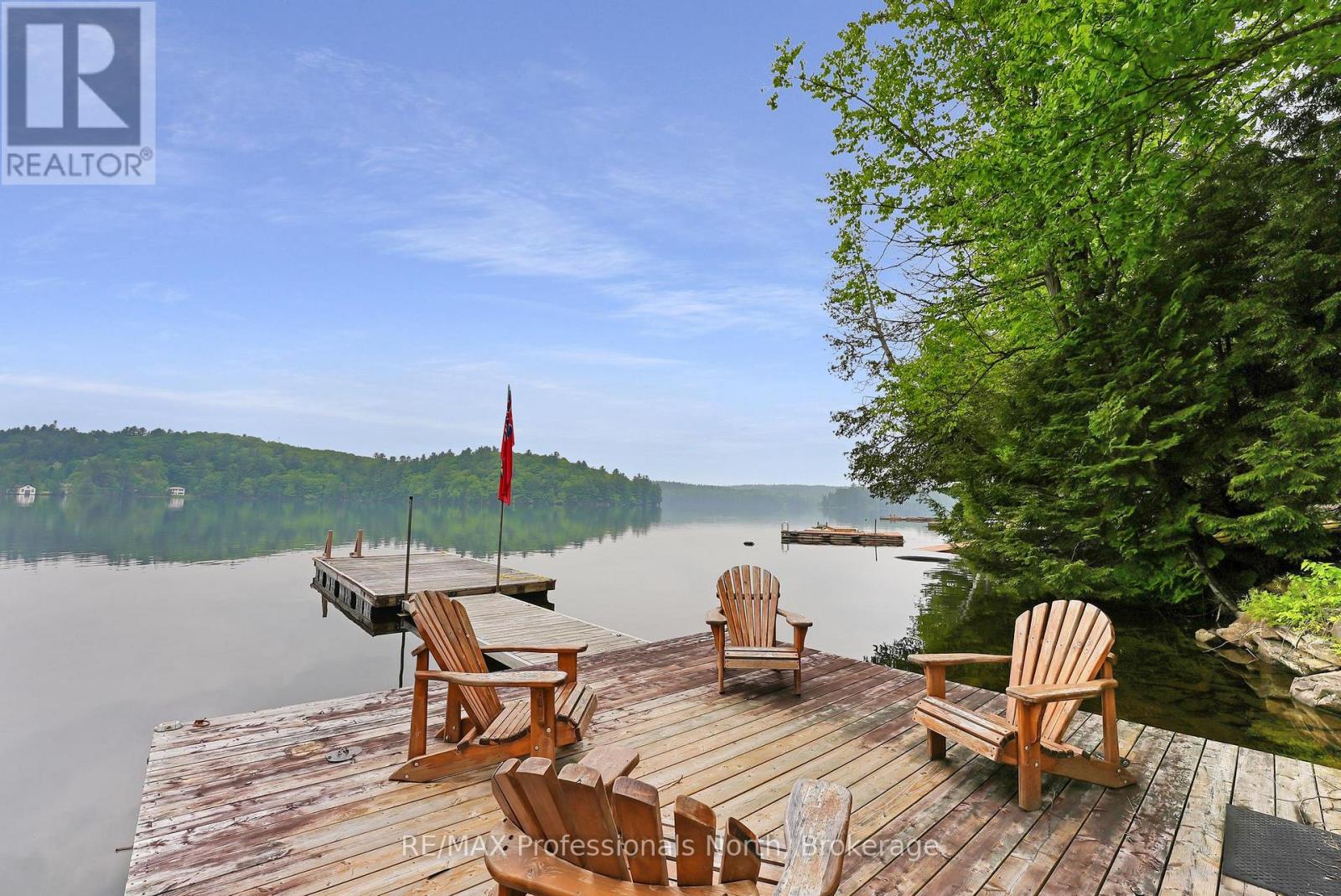 1093 Comak Crescent, Algonquin Highlands, Ontario  K0M 1S0 - Photo 45 - X12204834