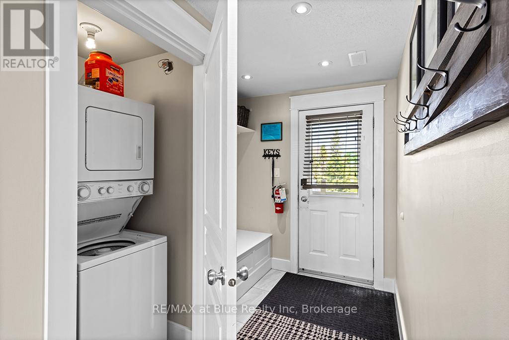 207 - 115 Fairway Court, Blue Mountains, Ontario  L9Y 0V1 - Photo 37 - X12205022