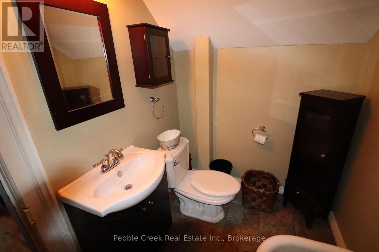 85042 Bluewater Highway, Ashfield-Colborne-Wawanosh, Ontario  N7A 3X9 - Photo 27 - X12205030