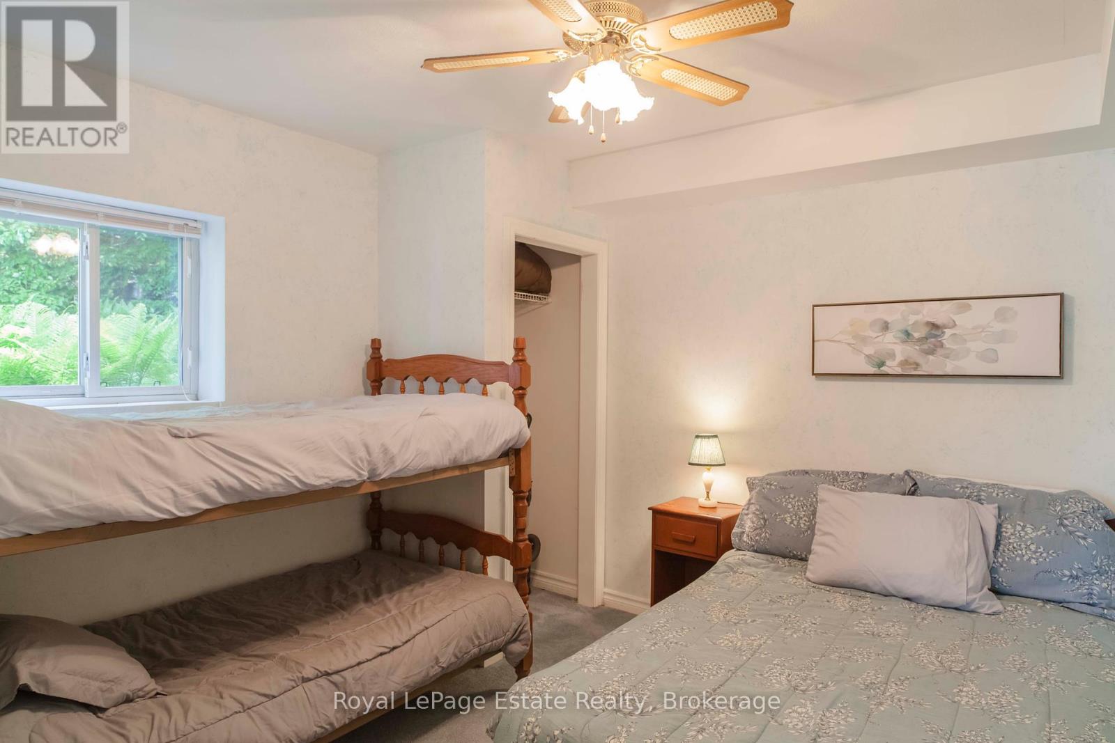 124 Maple Drive, South Bruce Peninsula, Ontario  N0H 1A0 - Photo 36 - X12205043