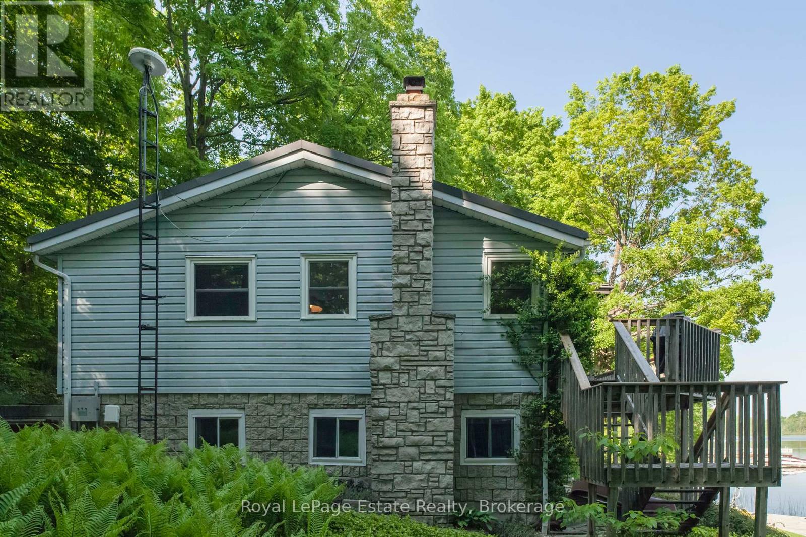124 Maple Drive, South Bruce Peninsula, Ontario  N0H 1A0 - Photo 45 - X12205043