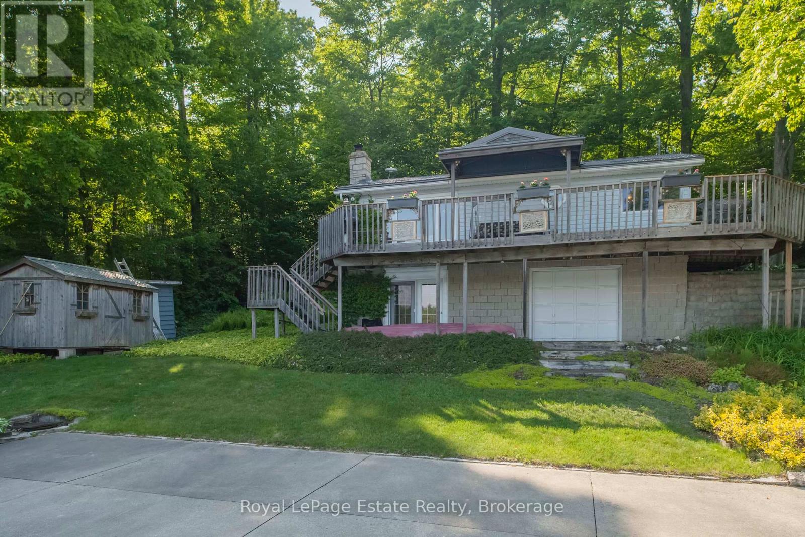 124 Maple Drive, South Bruce Peninsula, Ontario  N0H 1A0 - Photo 5 - X12205043