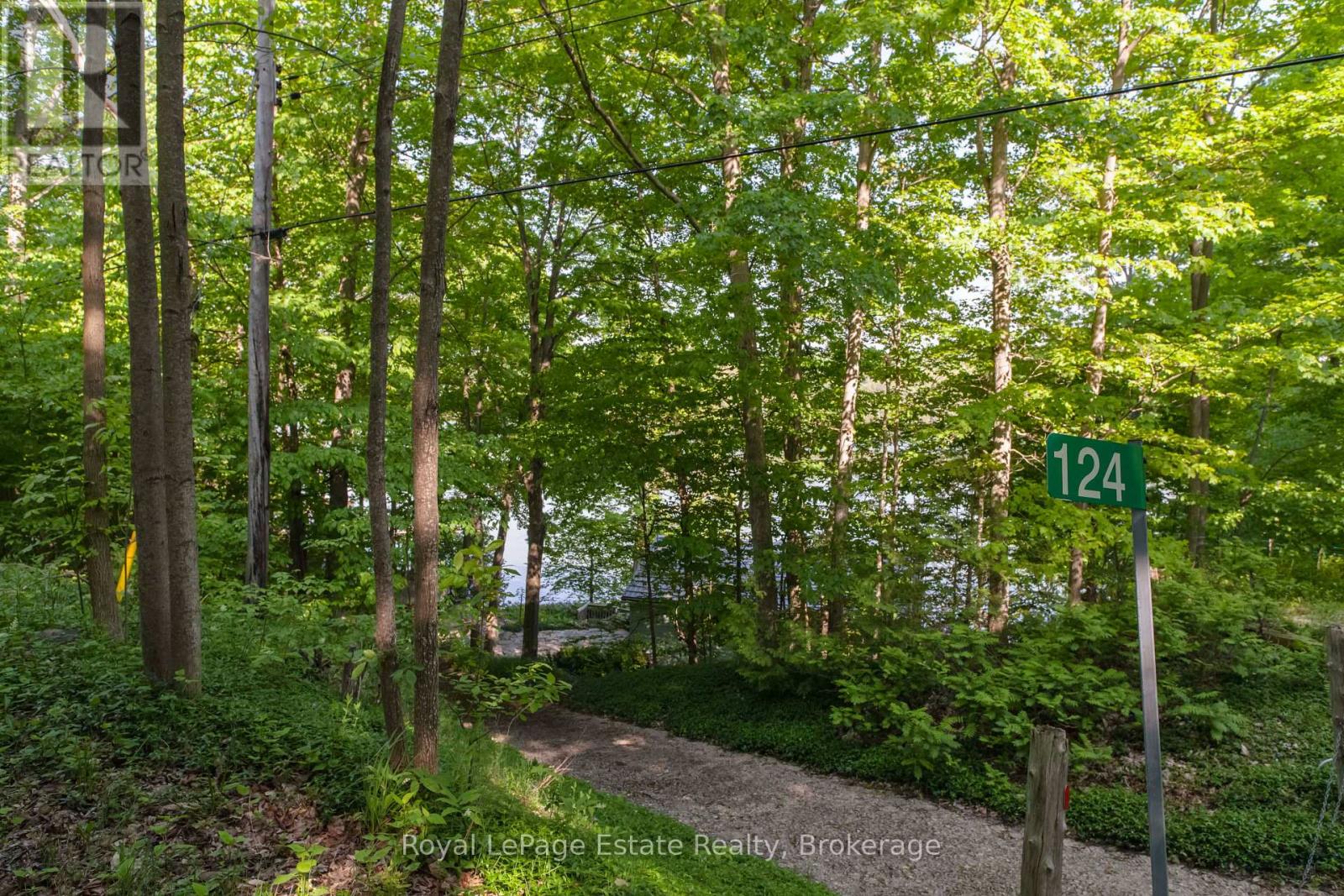 124 Maple Drive, South Bruce Peninsula, Ontario  N0H 1A0 - Photo 50 - X12205043