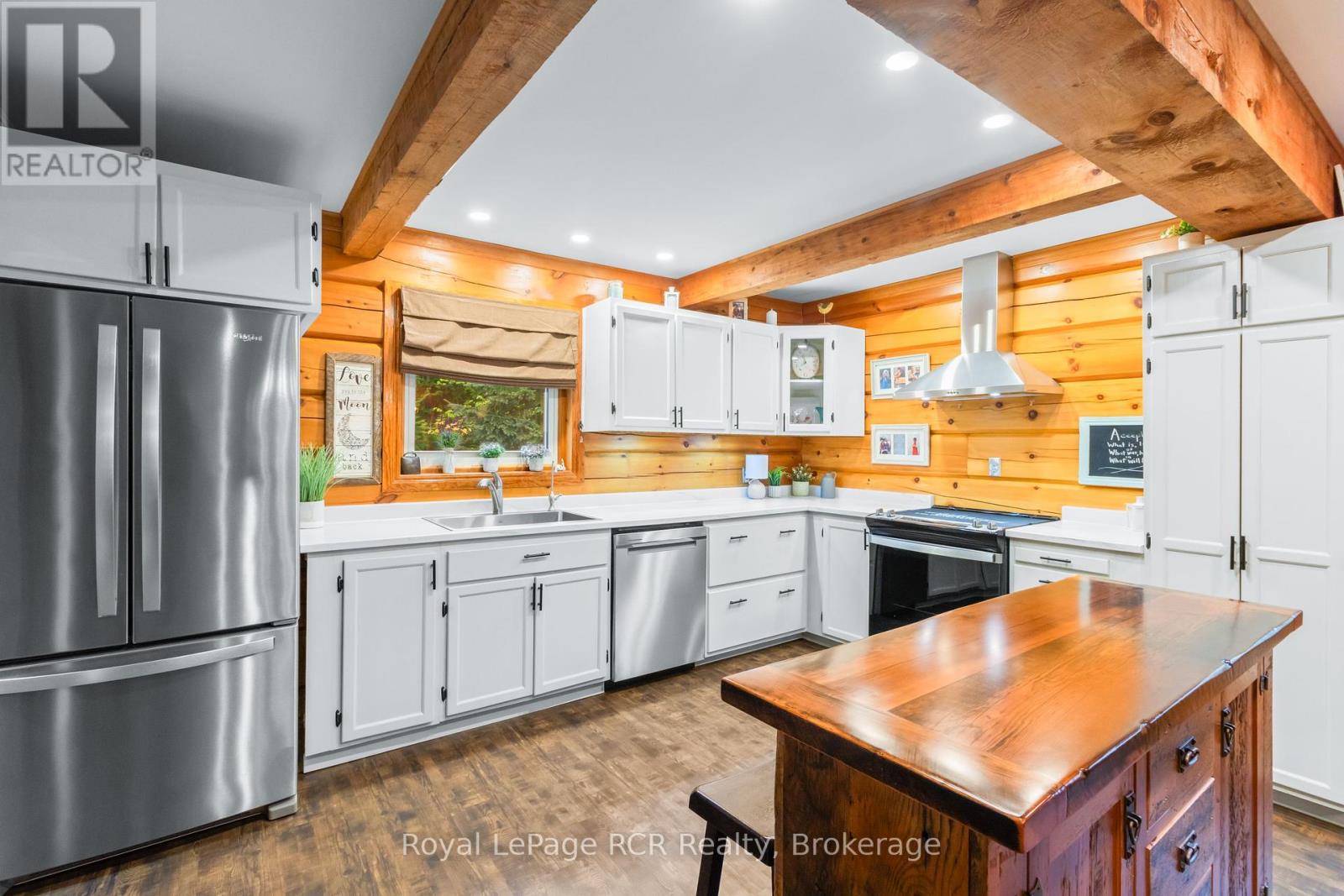 625 Mallory Beach Road, South Bruce Peninsula, Ontario  N0H 2T0 - Photo 14 - X12205106
