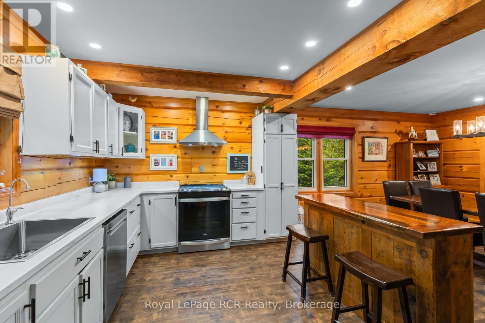 625 Mallory Beach Road, South Bruce Peninsula, Ontario  N0H 2T0 - Photo 15 - X12205106