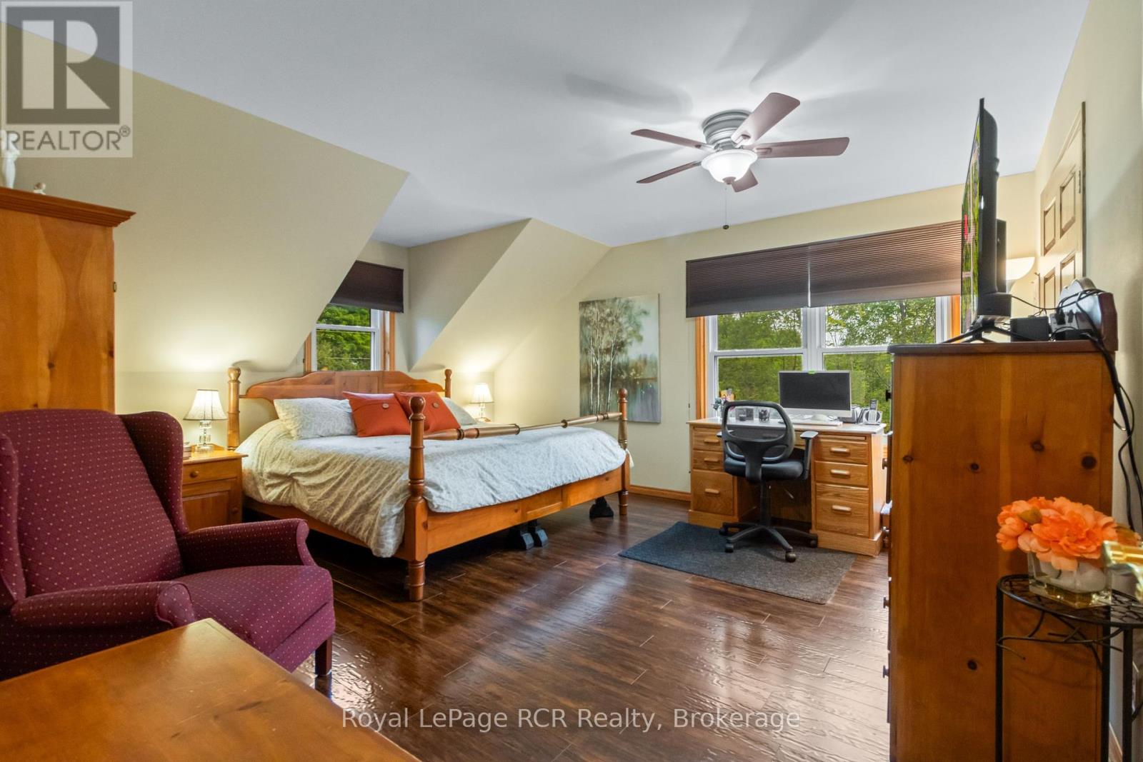 625 Mallory Beach Road, South Bruce Peninsula, Ontario  N0H 2T0 - Photo 21 - X12205106