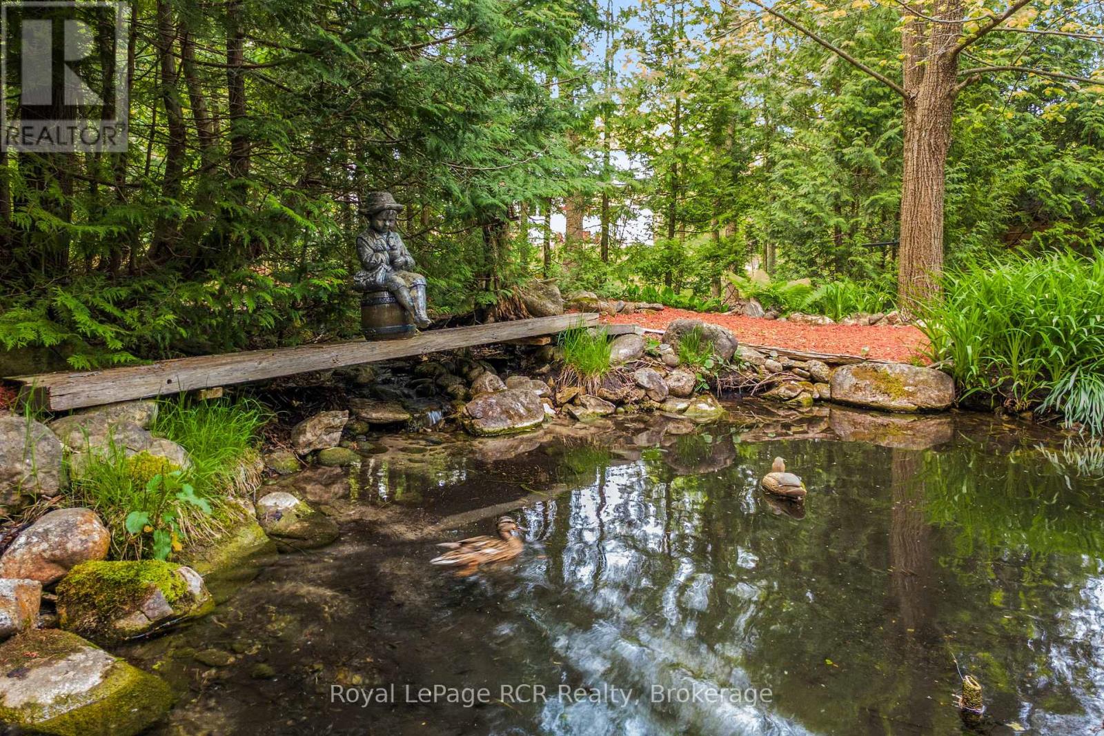 625 Mallory Beach Road, South Bruce Peninsula, Ontario  N0H 2T0 - Photo 39 - X12205106