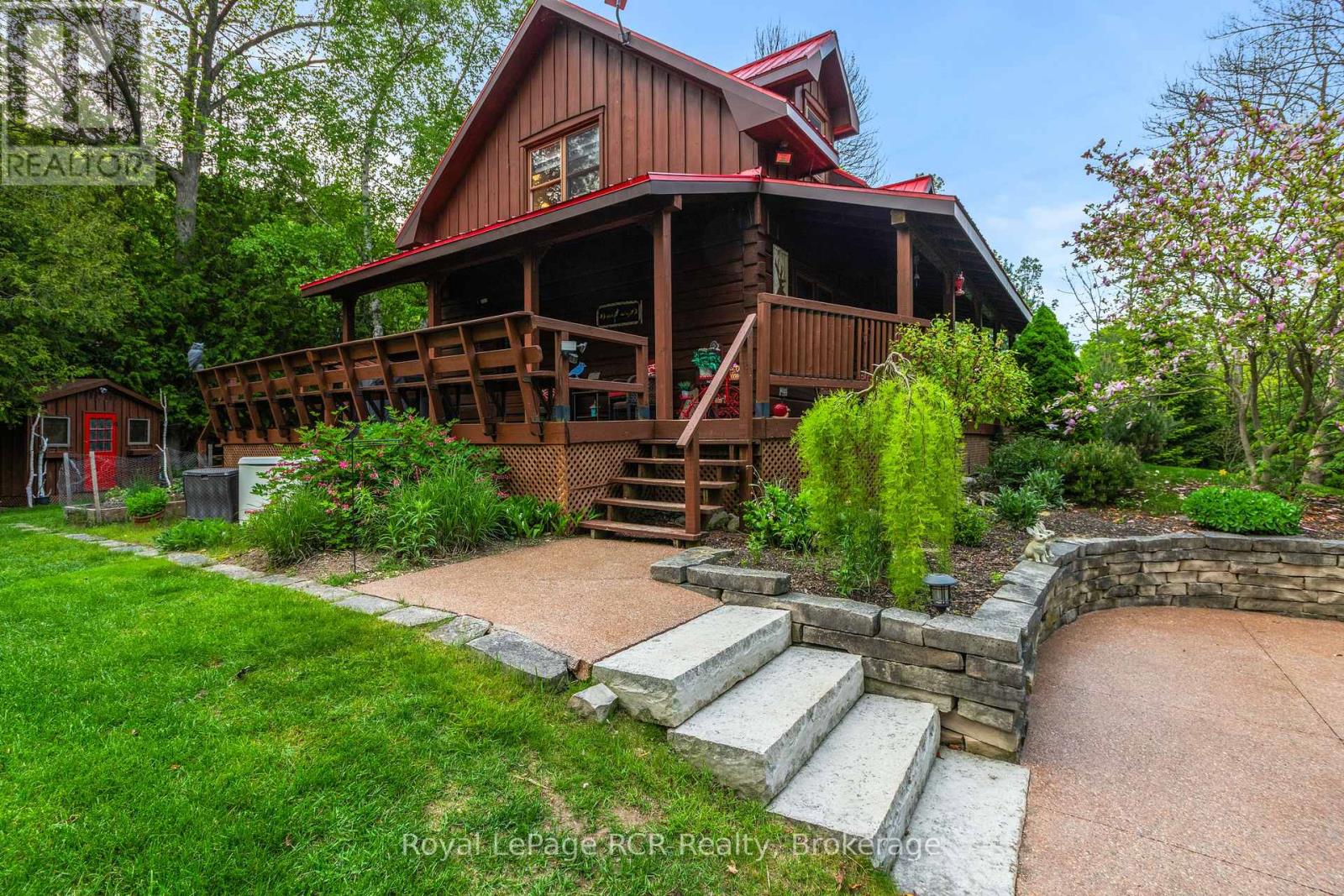 625 Mallory Beach Road, South Bruce Peninsula, Ontario  N0H 2T0 - Photo 5 - X12205106