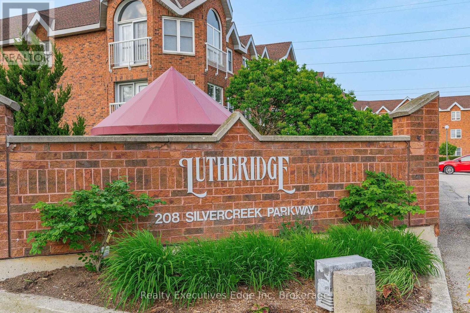 312 - 208 Silvercreek Parkway N, Guelph, Ontario  N1H 8H2 - Photo 1 - X12205171