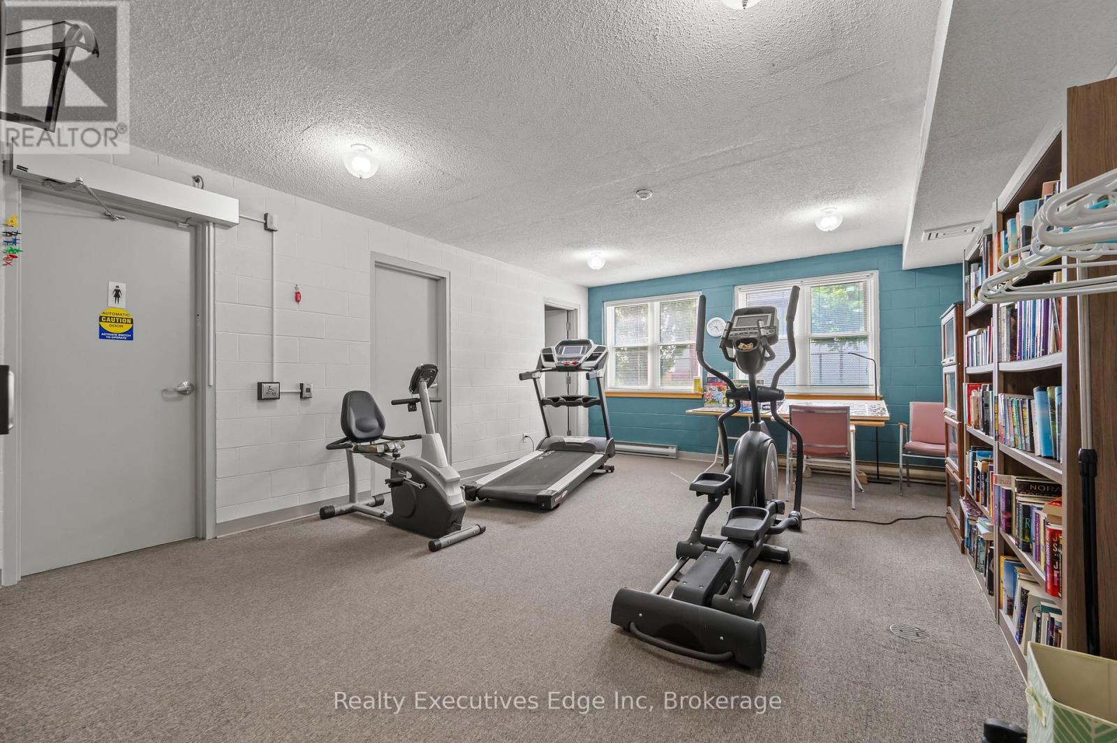 312 - 208 Silvercreek Parkway N, Guelph, Ontario  N1H 8H2 - Photo 36 - X12205171