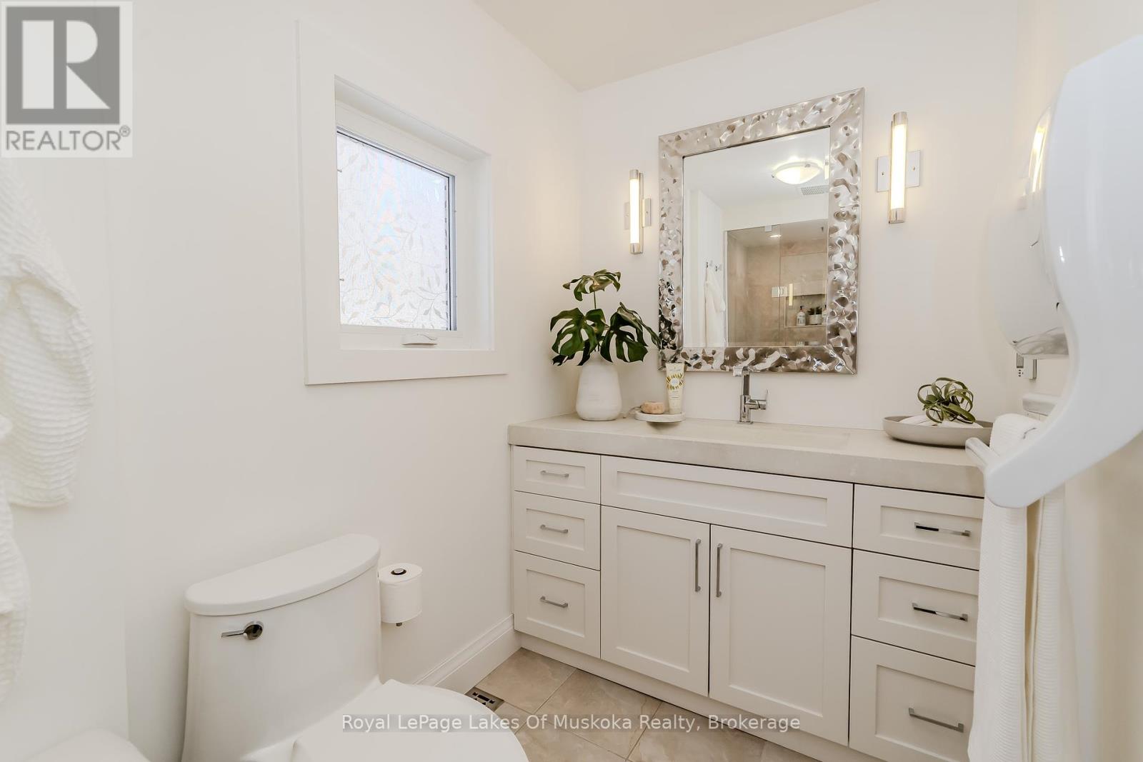 1319 Wolf Circle, Algonquin Highlands, Ontario  P0A 1E0 - Photo 45 - X12205261