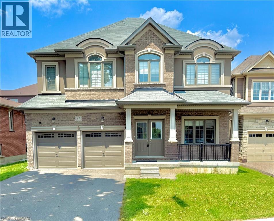 37 PACE AVENUE Avenue, Brantford, Ontario