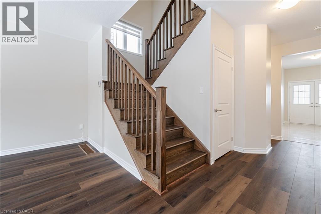 37 Pace Avenue Avenue, Brantford, Ontario  N3S 0J2 - Photo 21 - 40738760