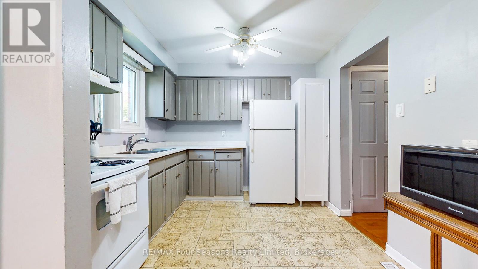 169 Burbank Crescent, Orangeville, Ontario  L9W 3H7 - Photo 16 - W12205309