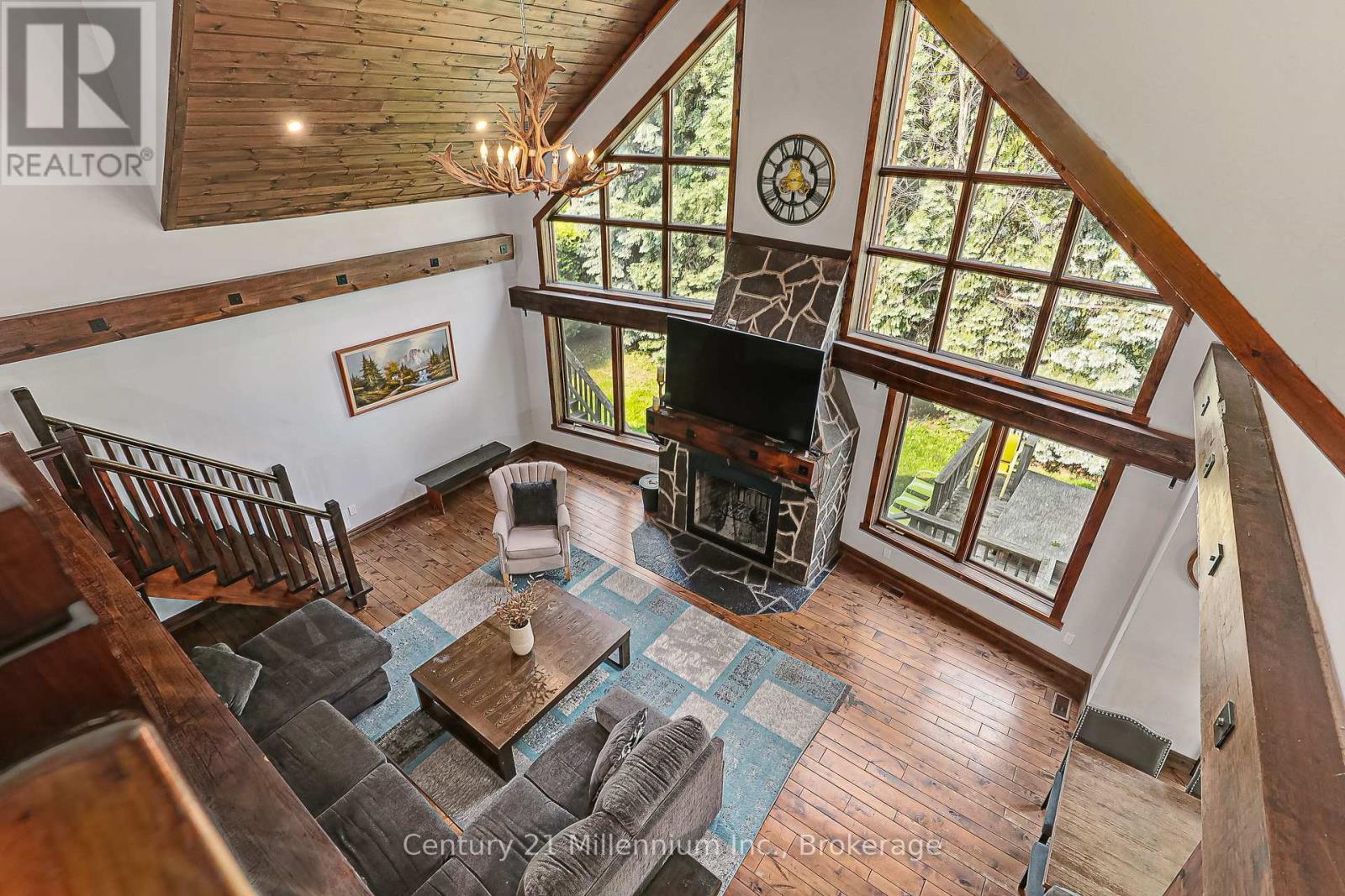 191 Brooker Boulevard, Blue Mountains, Ontario  L9Y 0L3 - Photo 2 - X12205566