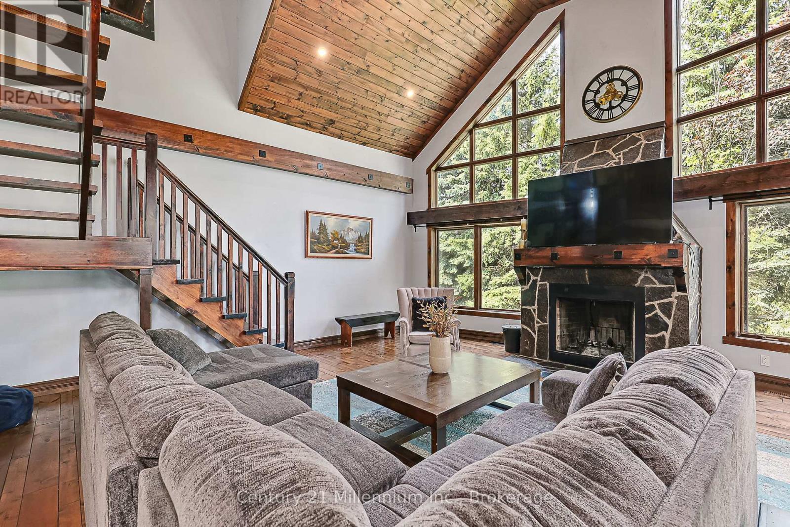 191 Brooker Boulevard, Blue Mountains, Ontario  L9Y 0L3 - Photo 4 - X12205566