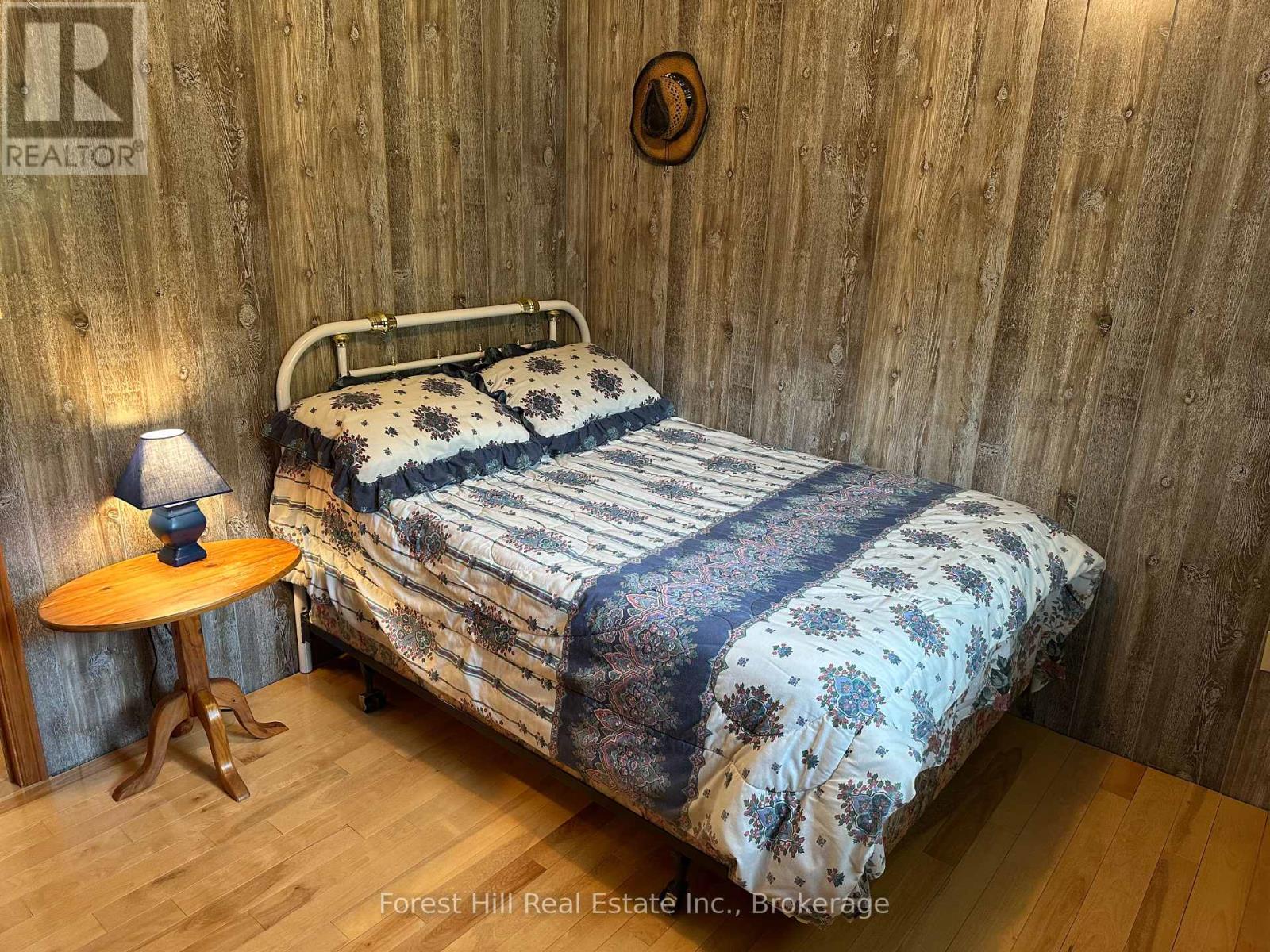 315 Little Long Lake Road, Parry Sound Remote Area, Ontario  P0H 1S0 - Photo 15 - X12205612