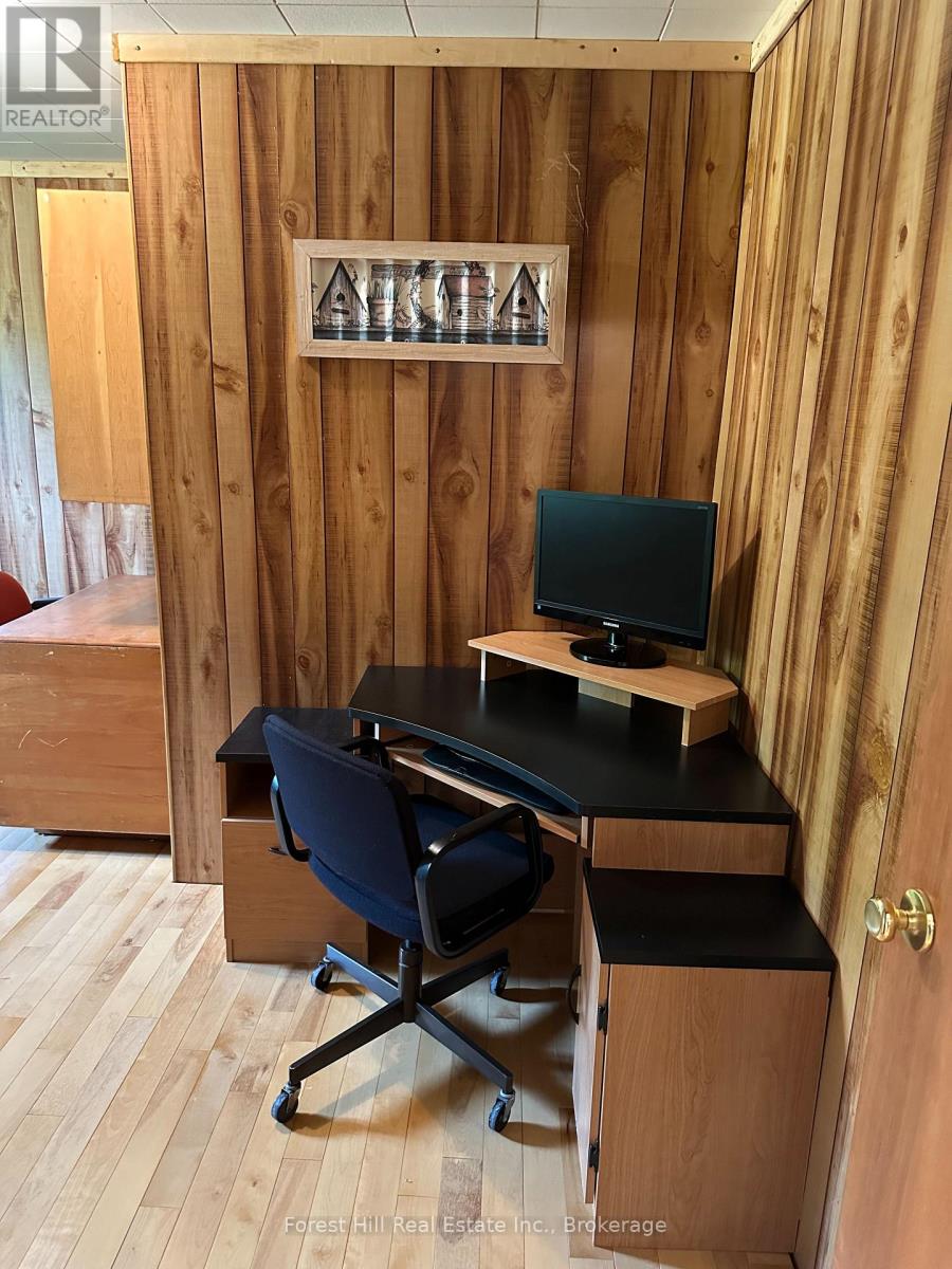 315 Little Long Lake Road, Parry Sound Remote Area, Ontario  P0H 1S0 - Photo 16 - X12205612