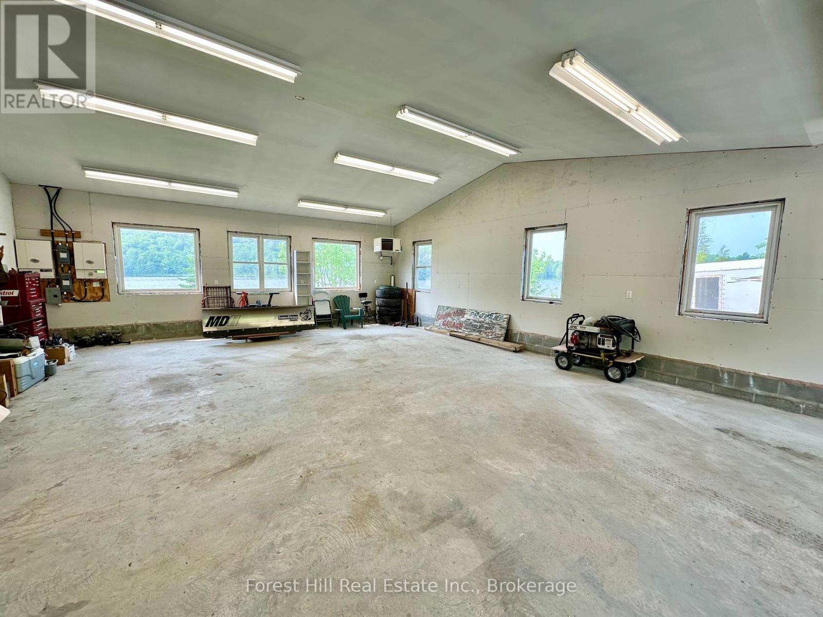 315 Little Long Lake Road, Parry Sound Remote Area, Ontario  P0H 1S0 - Photo 34 - X12205612
