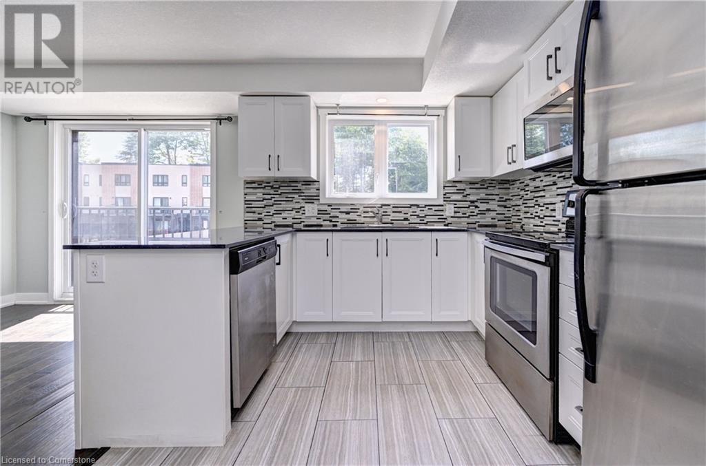 190 Century Hill Drive Unit# A4, Kitchener, Ontario  N2E 0G9 - Photo 3 - 40738841