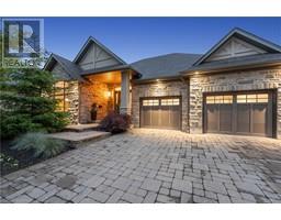303 TERRACE WOOD Crescent, Kitchener, Ontario