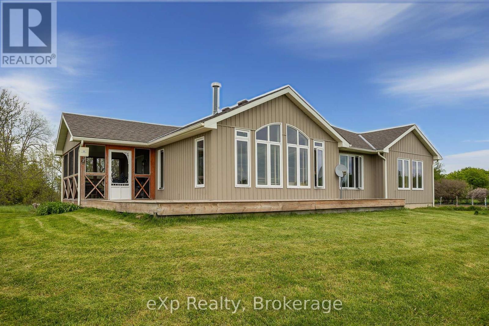 46304 Old Mail Road, Meaford, Ontario  N4L 1W7 - Photo 1 - X12205841