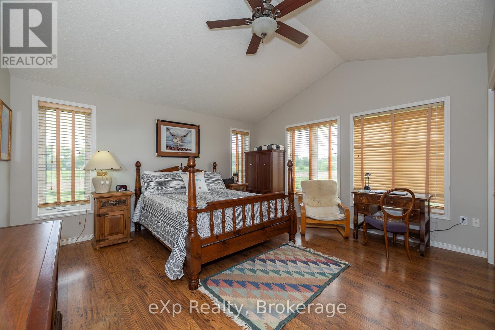 46304 Old Mail Road, Meaford, Ontario  N4L 1W7 - Photo 12 - X12205841