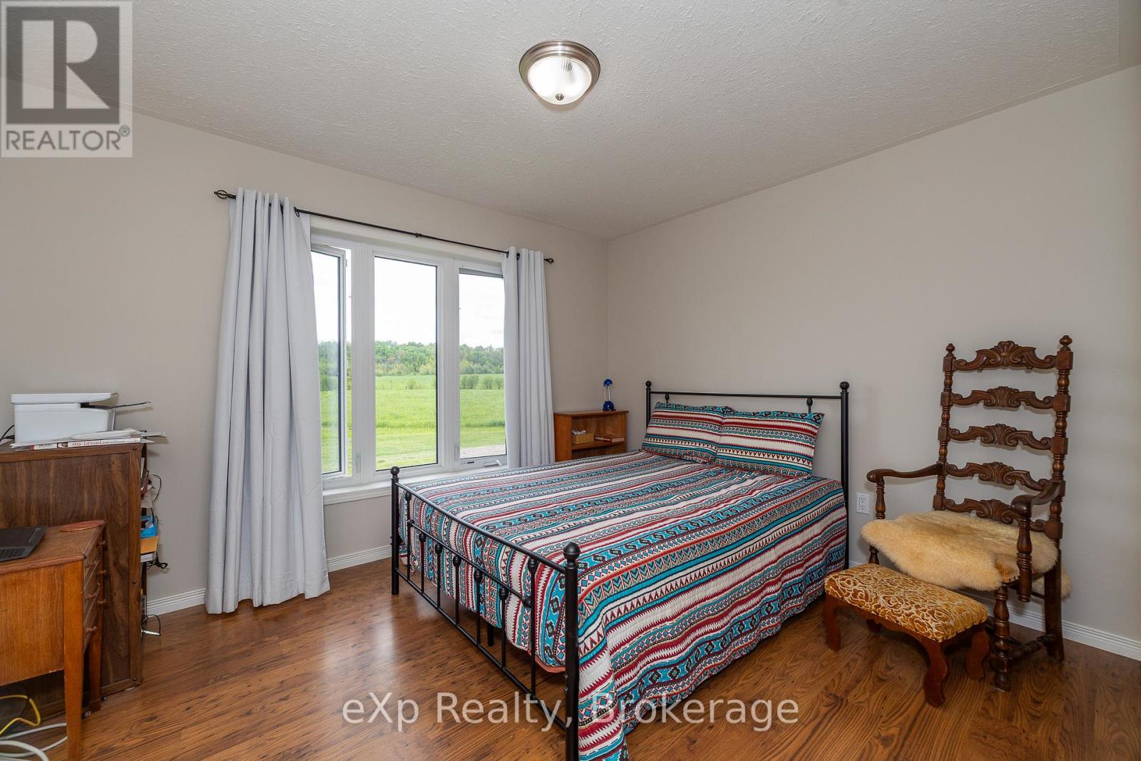 46304 Old Mail Road, Meaford, Ontario  N4L 1W7 - Photo 19 - X12205841