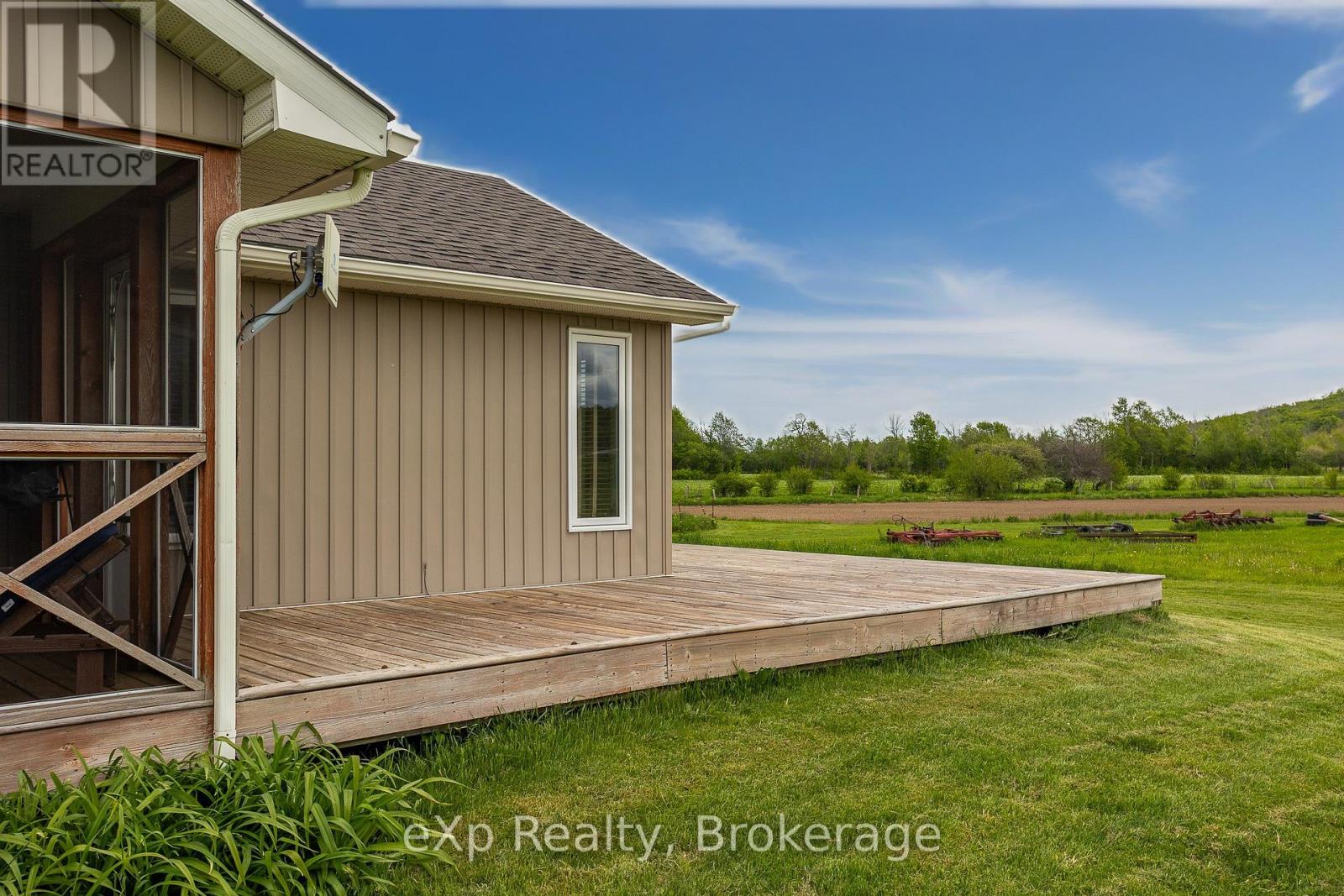 46304 Old Mail Road, Meaford, Ontario  N4L 1W7 - Photo 27 - X12205841