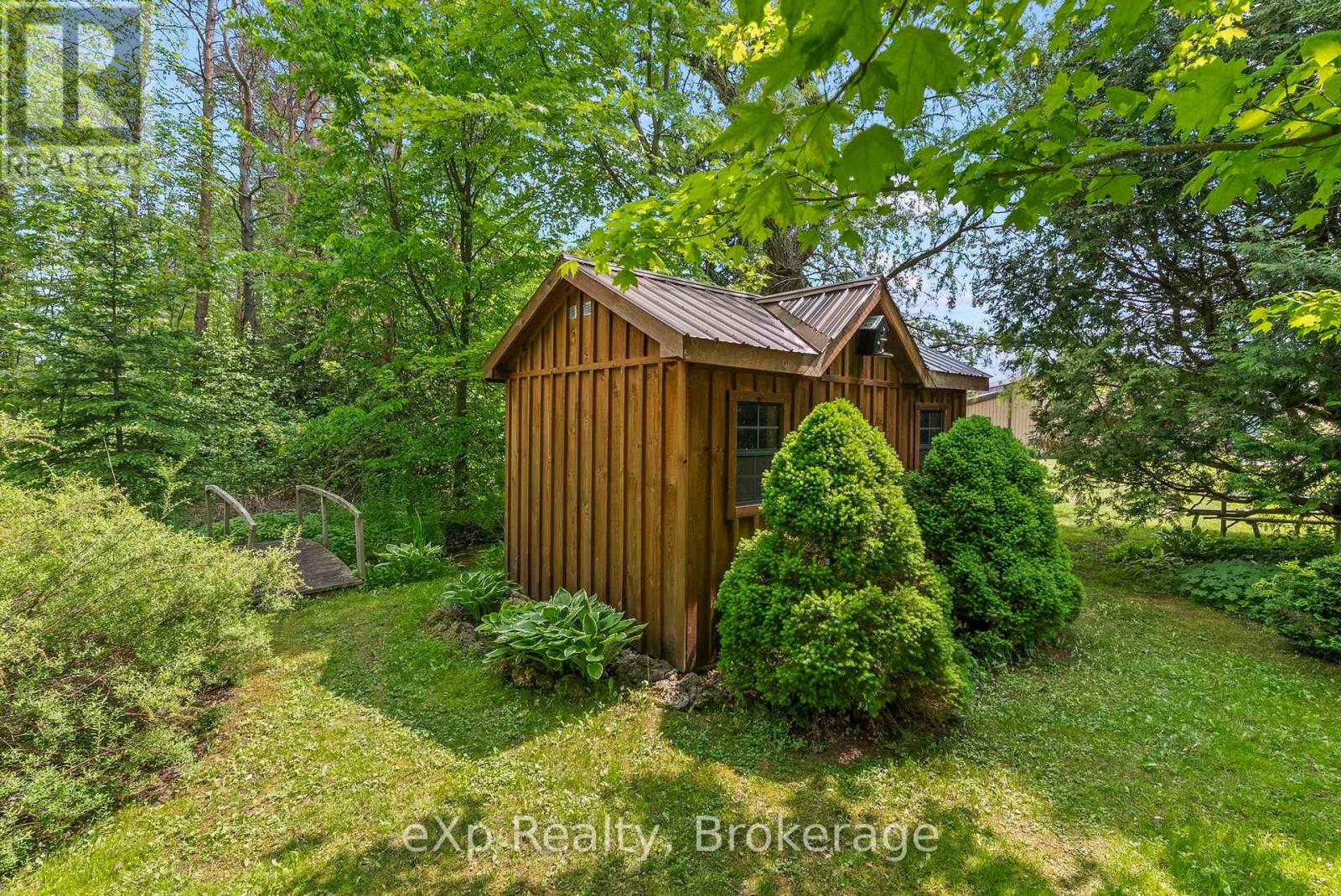 314839 Highway 6, West Grey, Ontario  N0G 1R0 - Photo 10 - X12205881