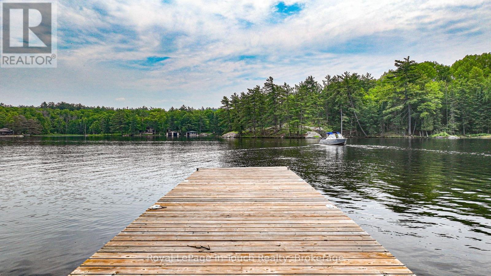 19 Sr404 Severn River Shore, Muskoka Lakes, Ontario  L0K 1E0 - Photo 2 - X12205913