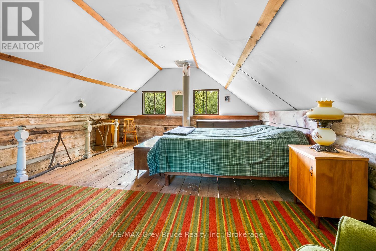 186 Cape Chin N Road, Northern Bruce Peninsula, Ontario  N0H 1W0 - Photo 14 - X12205935