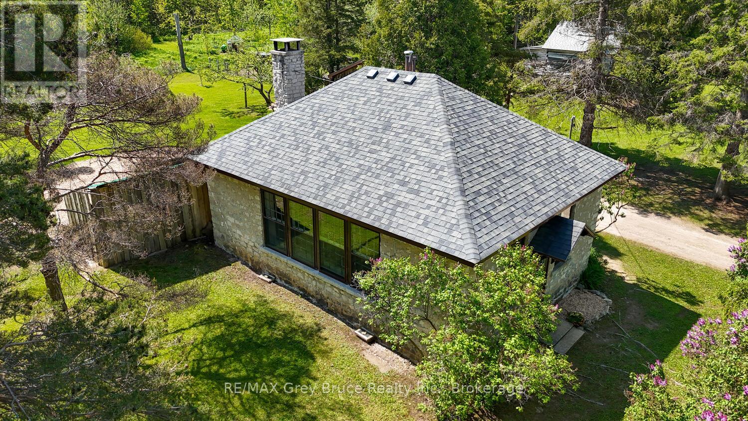186 Cape Chin N Road, Northern Bruce Peninsula, Ontario  N0H 1W0 - Photo 34 - X12205935