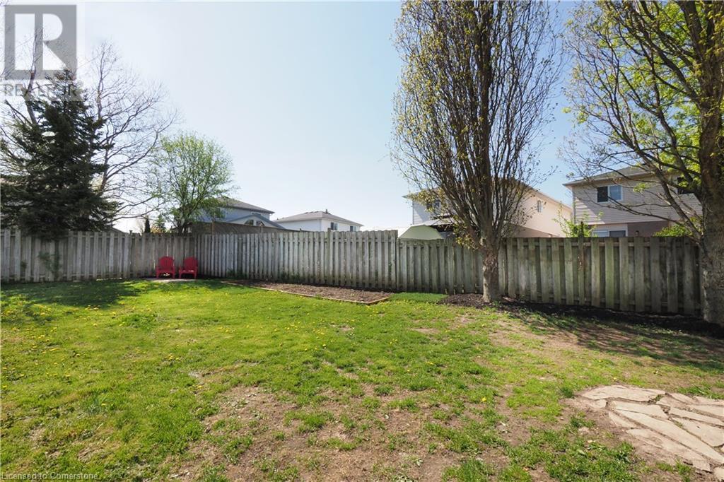 21 Dawn Ridge Drive, Kitchener, Ontario  N2N 3J7 - Photo 36 - 40738851