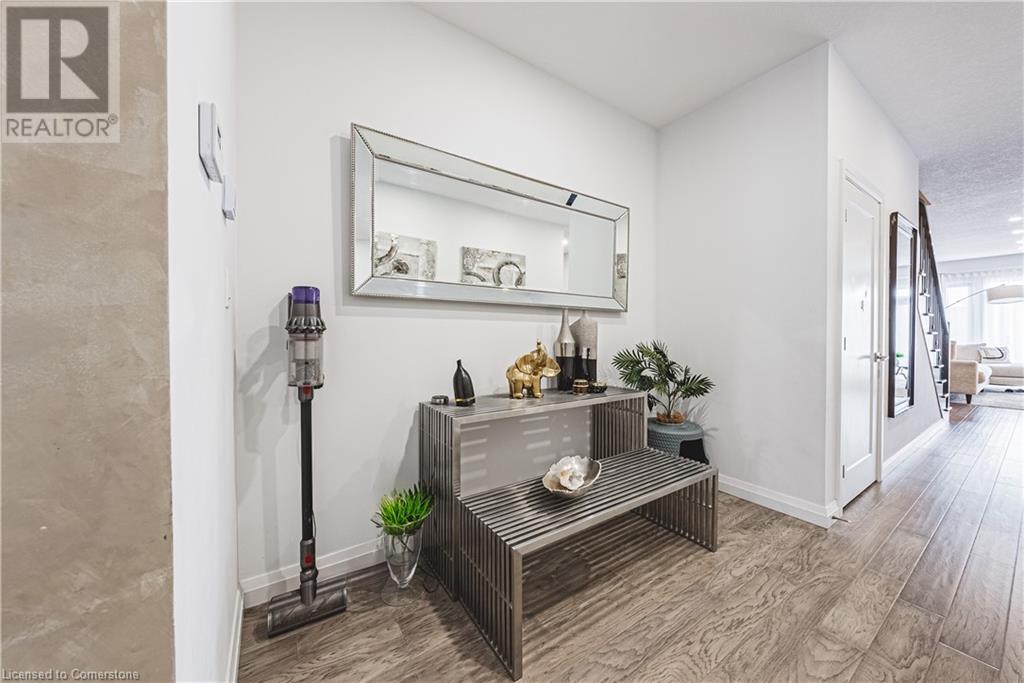 35 Midhurst Heights Unit# 26, Stoney Creek, Ontario  L8J 0K9 - Photo 9 - 40738731