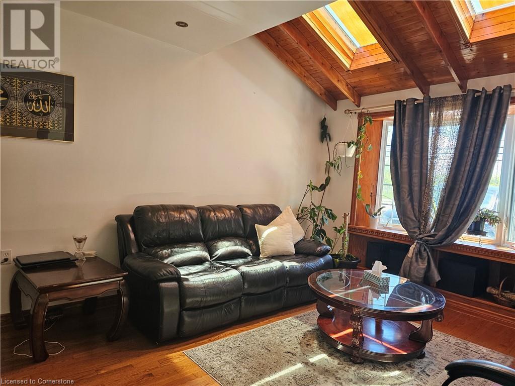 8506 Twenty Road, Hamilton, Ontario  L9B 1H6 - Photo 6 - 40738687