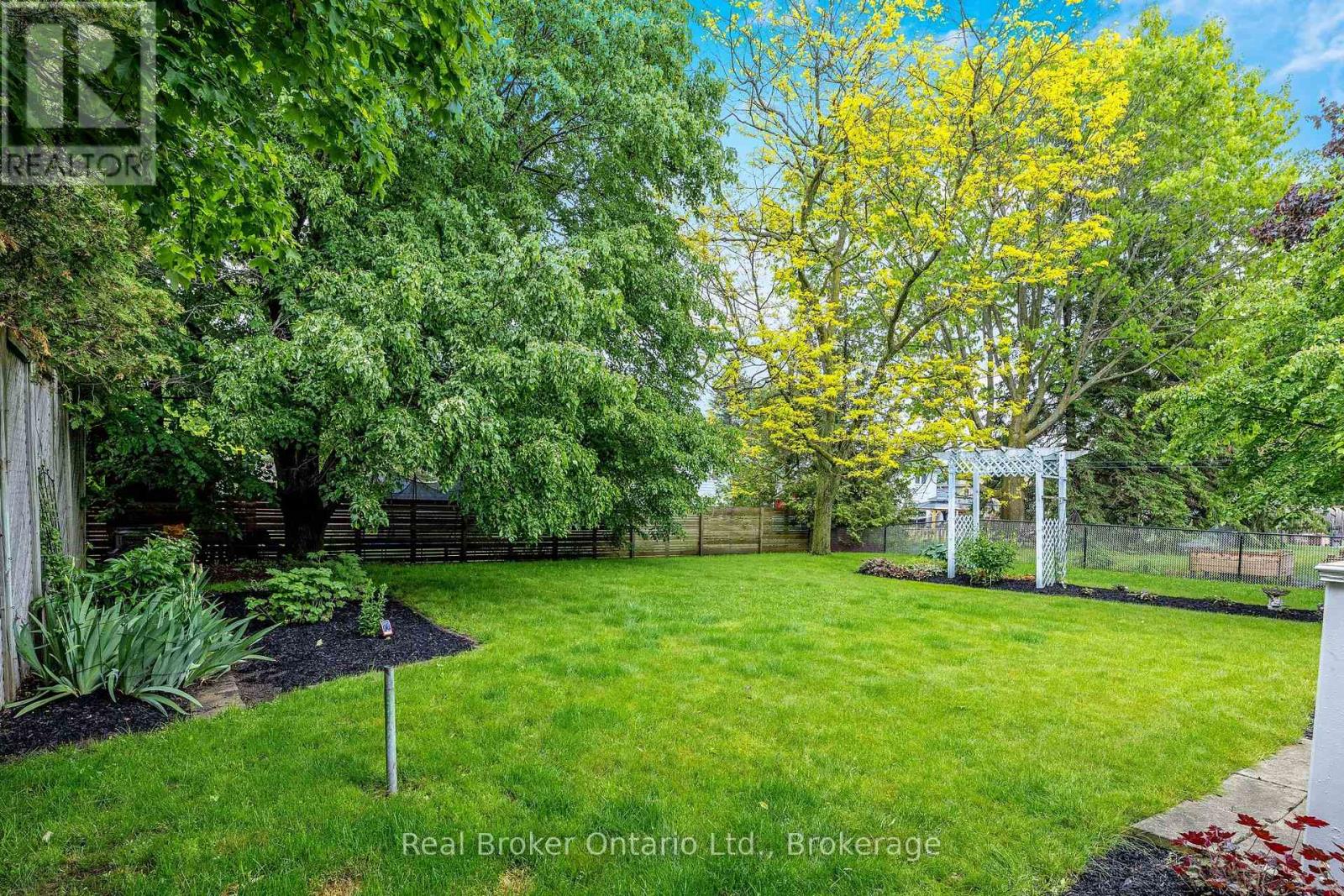 25 Erindale Drive, Erin, Ontario  N0B 1T0 - Photo 26 - X12206031