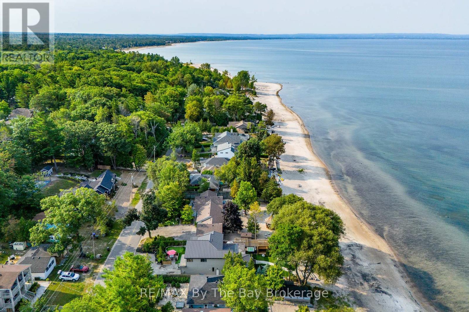 2206 Tiny Beaches Road S, Tiny, Ontario  L0L 1P1 - Photo 47 - S12206554
