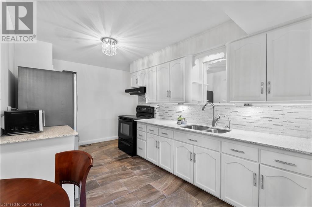 84 Elgin Crescent, Waterloo, Ontario  N2J 2S2 - Photo 8 - 40738962