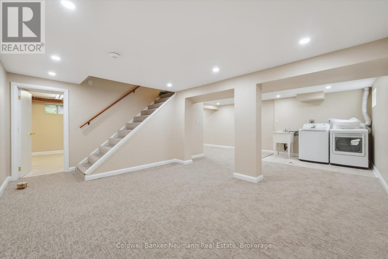 26 Elginfield Drive, Guelph, Ontario  N1E 4E6 - Photo 11 - X12206682