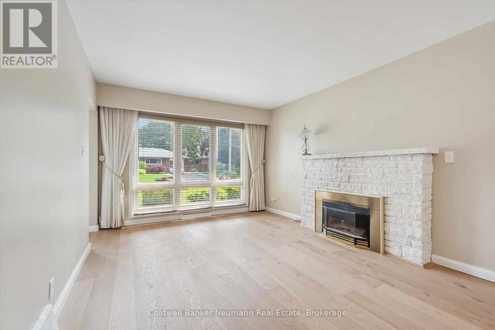 26 Elginfield Drive, Guelph, Ontario  N1E 4E6 - Photo 30 - X12206682