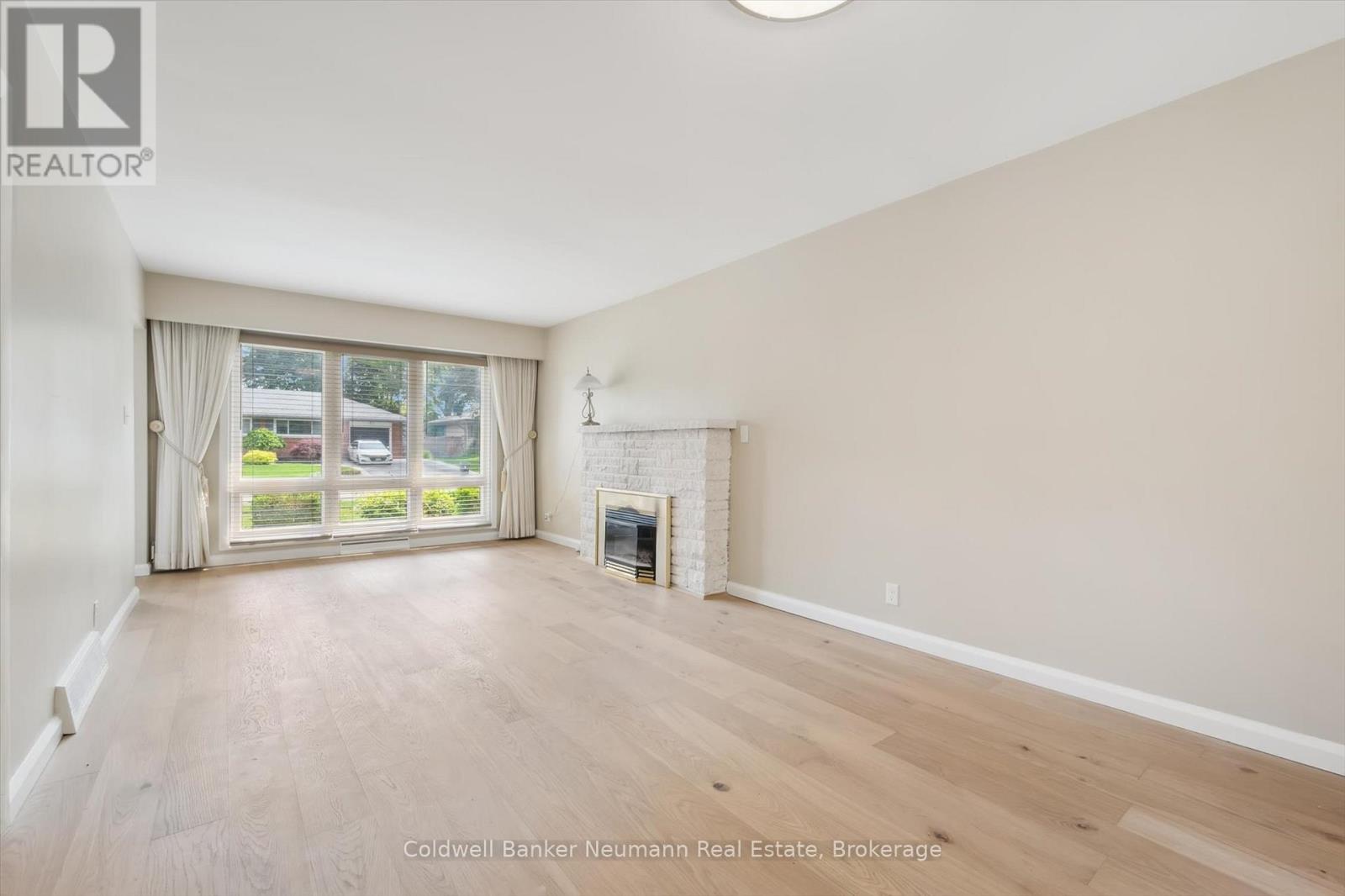 26 Elginfield Drive, Guelph, Ontario  N1E 4E6 - Photo 34 - X12206682