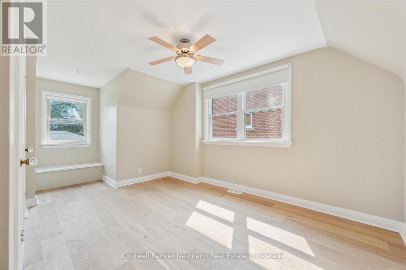 26 Elginfield Drive, Guelph, Ontario  N1E 4E6 - Photo 5 - X12206682