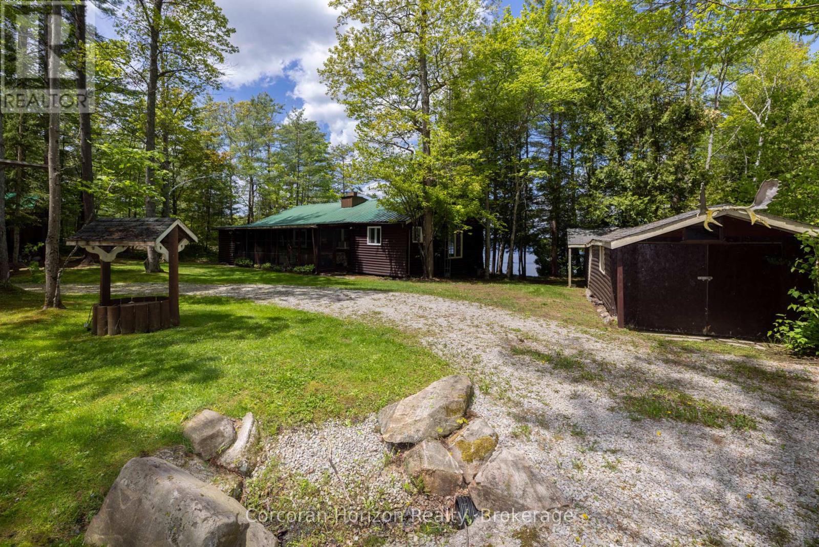 61 Arts Lane, Georgian Bay, Ontario  L0K 1S0 - Photo 9 - X12206684