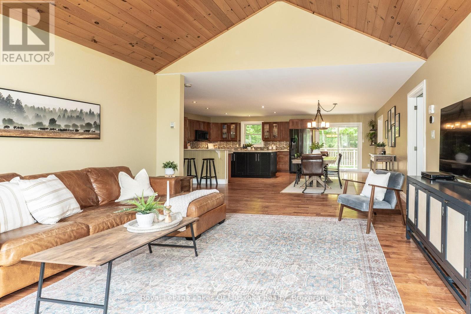1334 Beatrice Townline Road, Muskoka Lakes, Ontario  P1L 1X5 - Photo 9 - X12206953