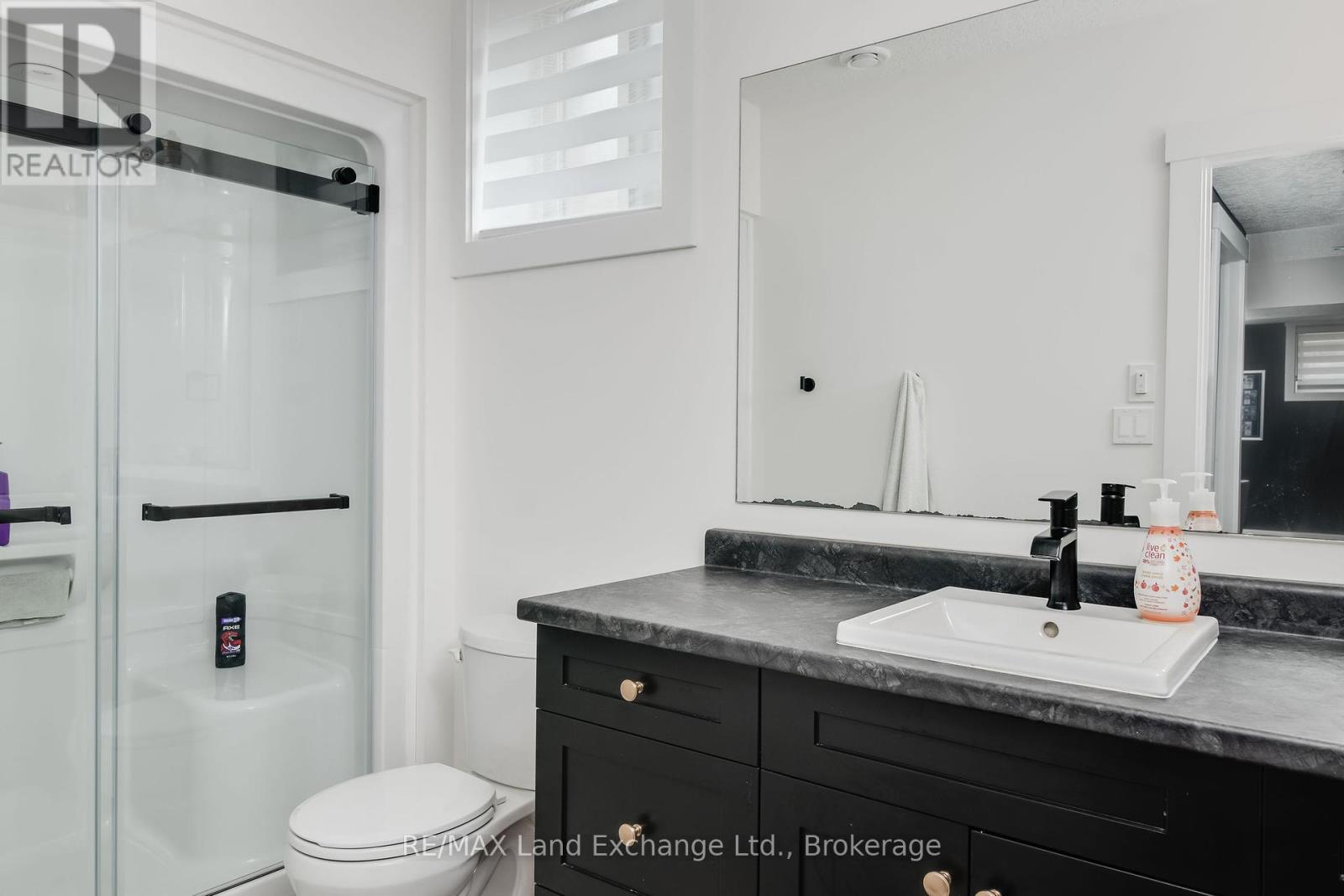 394 Ridge Street, Saugeen Shores, Ontario  N0H 2C1 - Photo 23 - X12206974