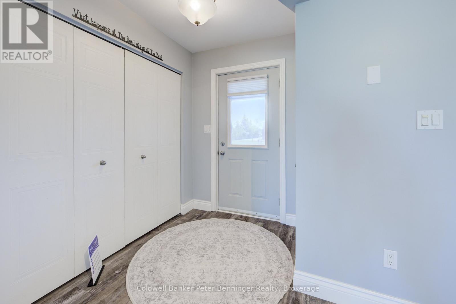 6 - 18 Sauble River Road, Lambton Shores, Ontario  N0M 1T0 - Photo 7 - X12207010