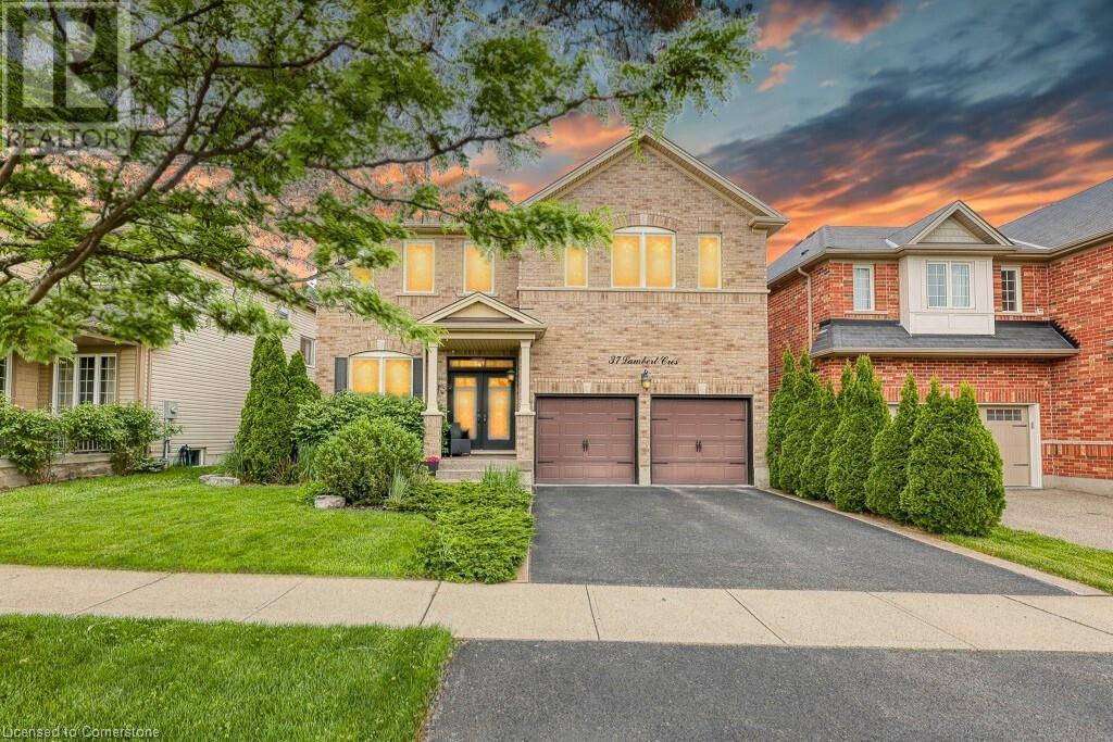 37 LAMBERT Crescent, Brantford, Ontario